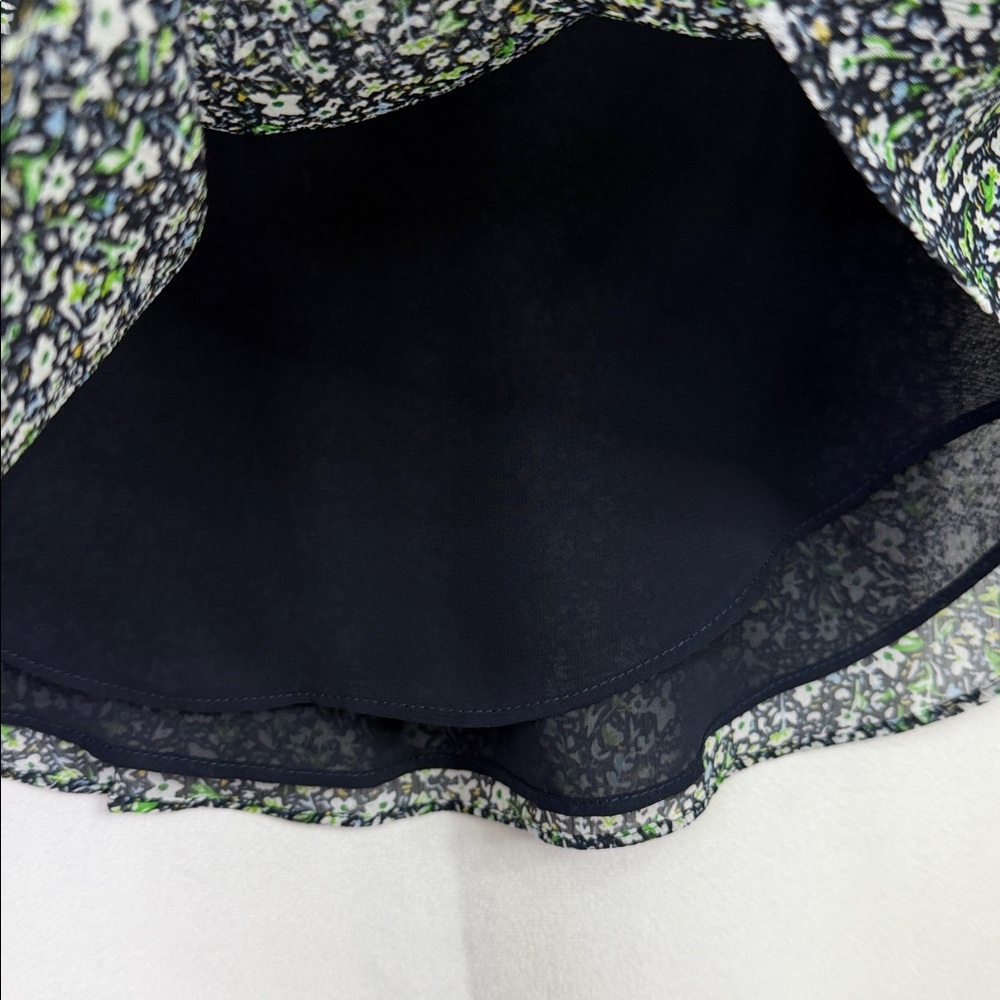 Tommy Hilfiger Navy Blue Floral Ruffle Split Neck Lined Sleeveless Blouse - Picture 6 of 6